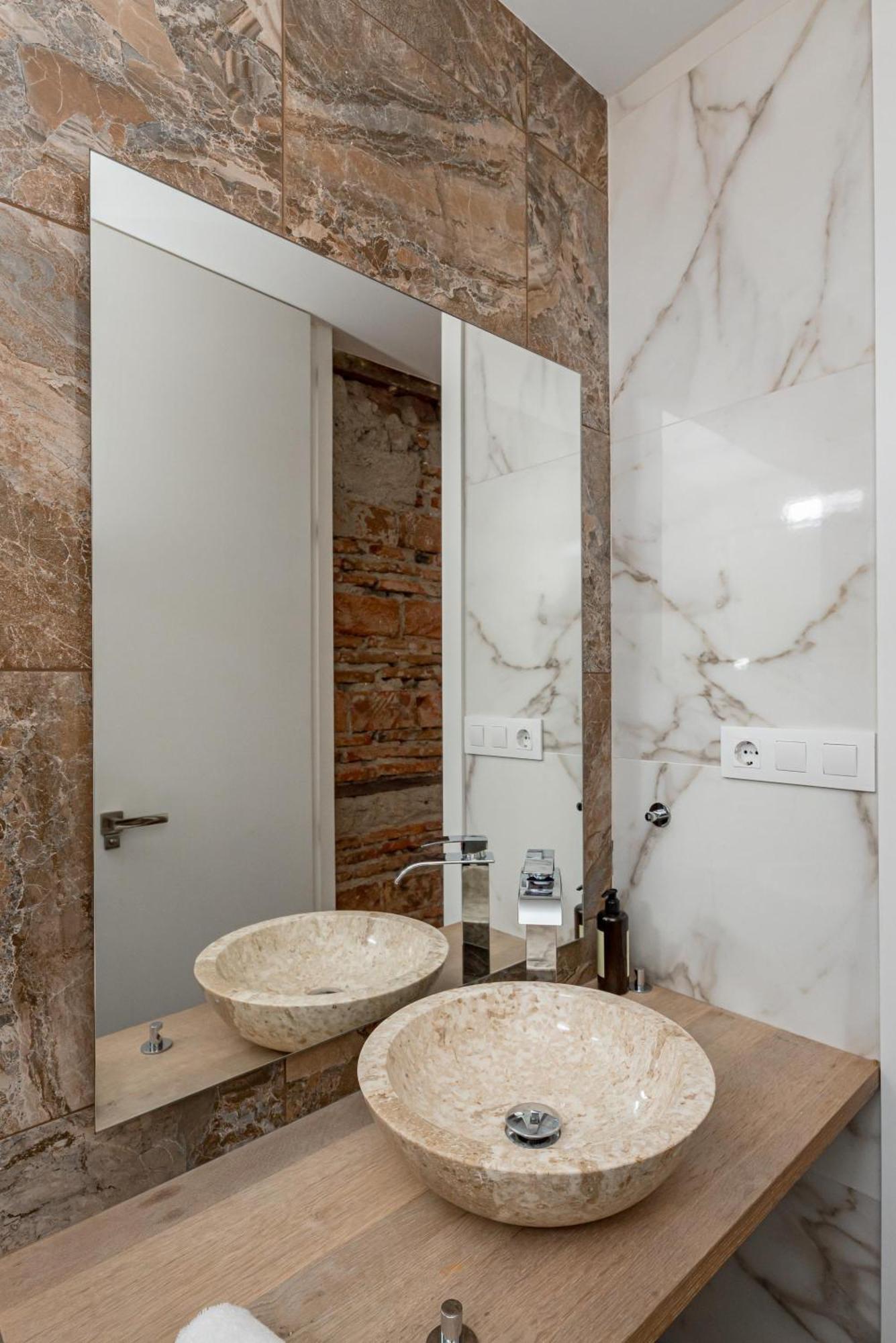 Chueca Ii Calle Barco 2br 2bh Appartement
